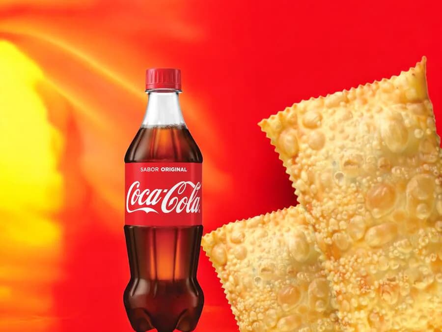Combo 2 Pastéis De Pizza + Coca-Cola 600ml