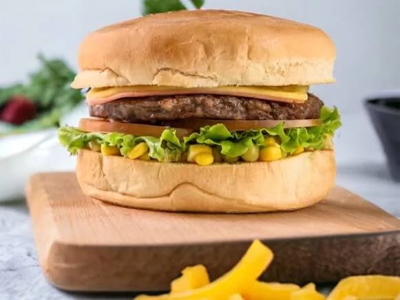 X Salada Artesanal + Batata Frita